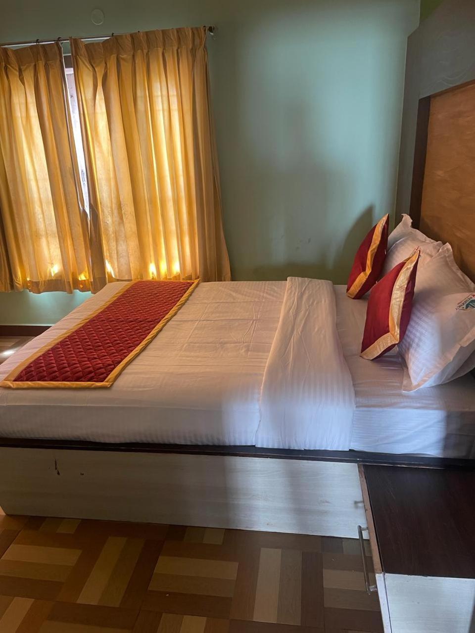 Hotel Ooty Vpr Residency Exterior foto